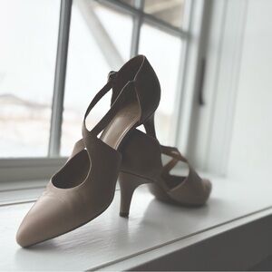 Leather Naturalizer Heels